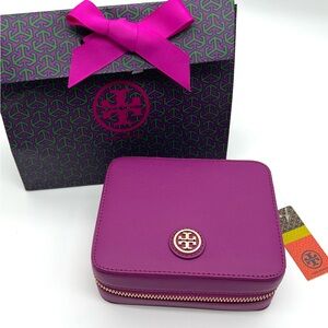 Tory Burch NWT Robinson Saffiano Leather Travel Jewelry Case Royal Fuchsia